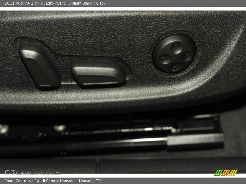 Brilliant Black / Black 2011 Audi A4 2.0T quattro Avant