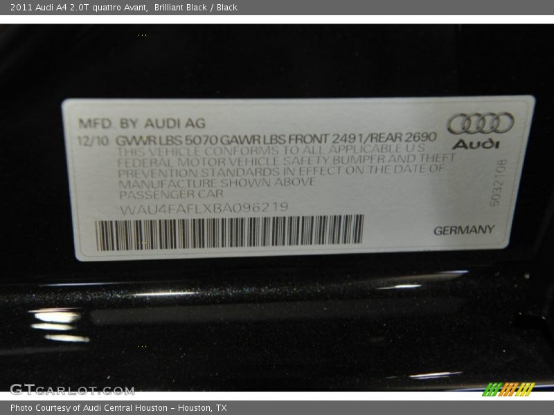 Brilliant Black / Black 2011 Audi A4 2.0T quattro Avant
