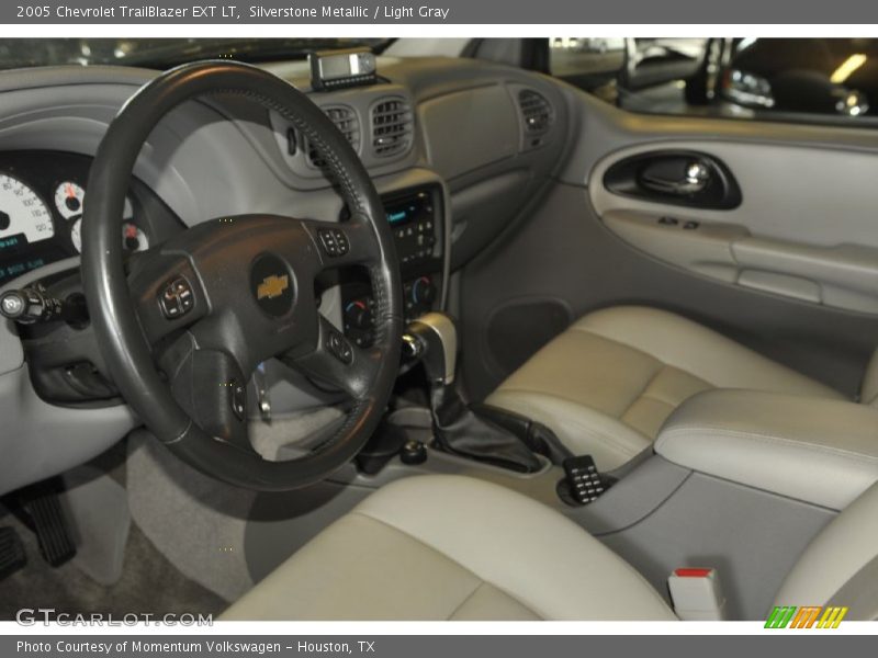 Silverstone Metallic / Light Gray 2005 Chevrolet TrailBlazer EXT LT