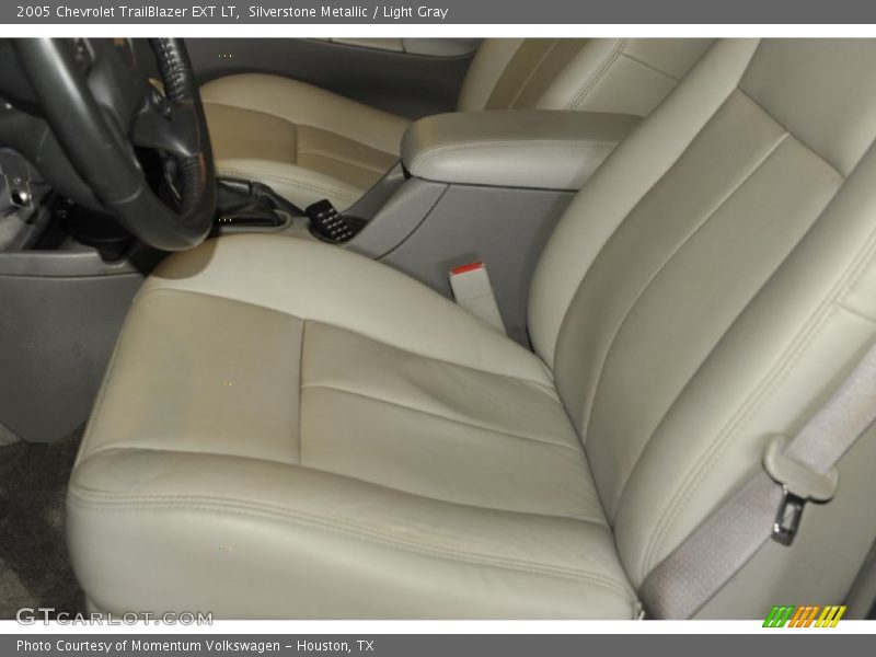 Silverstone Metallic / Light Gray 2005 Chevrolet TrailBlazer EXT LT