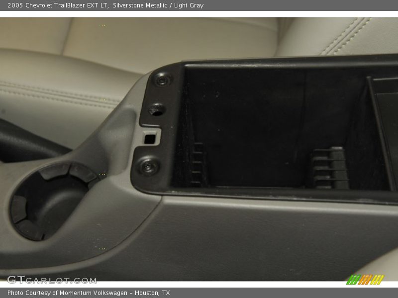 Silverstone Metallic / Light Gray 2005 Chevrolet TrailBlazer EXT LT