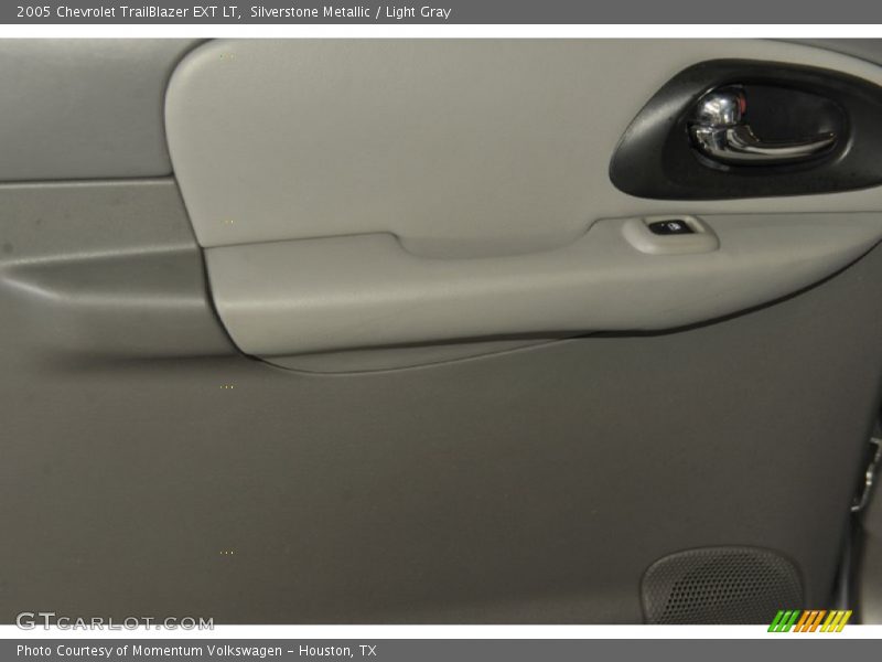 Silverstone Metallic / Light Gray 2005 Chevrolet TrailBlazer EXT LT