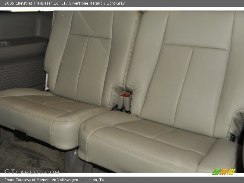 Silverstone Metallic / Light Gray 2005 Chevrolet TrailBlazer EXT LT