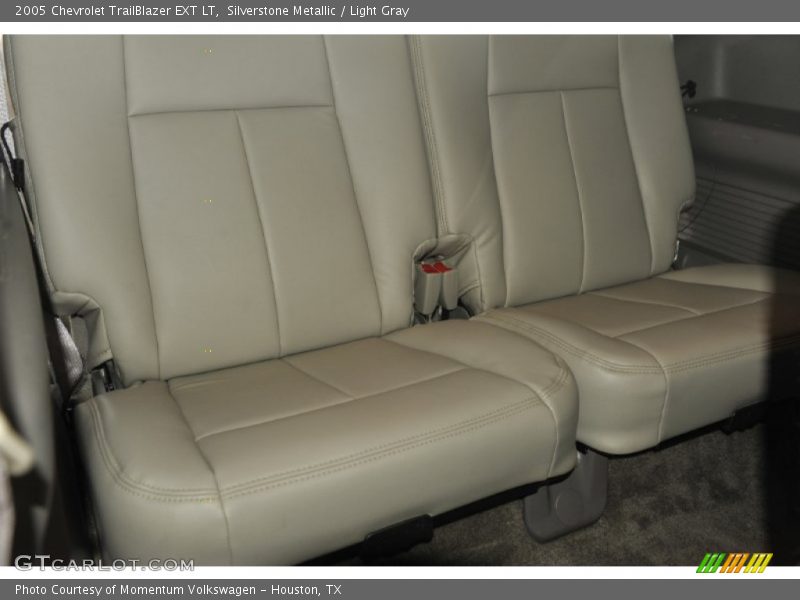 Silverstone Metallic / Light Gray 2005 Chevrolet TrailBlazer EXT LT