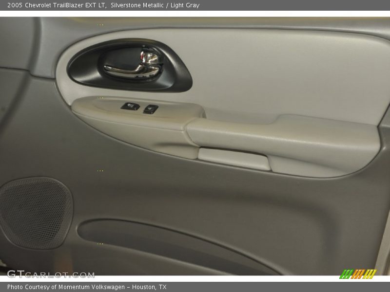 Silverstone Metallic / Light Gray 2005 Chevrolet TrailBlazer EXT LT