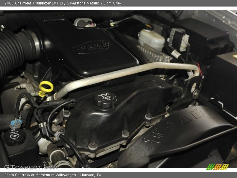 Silverstone Metallic / Light Gray 2005 Chevrolet TrailBlazer EXT LT