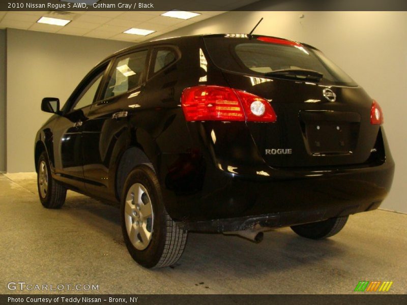 Gotham Gray / Black 2010 Nissan Rogue S AWD