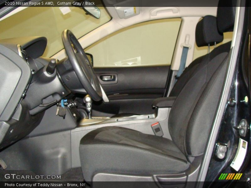 Gotham Gray / Black 2010 Nissan Rogue S AWD