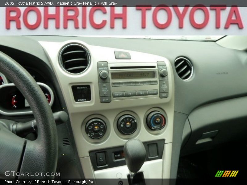 Magnetic Gray Metallic / Ash Gray 2009 Toyota Matrix S AWD