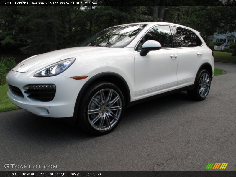 Sand White / Platinum Grey 2011 Porsche Cayenne S