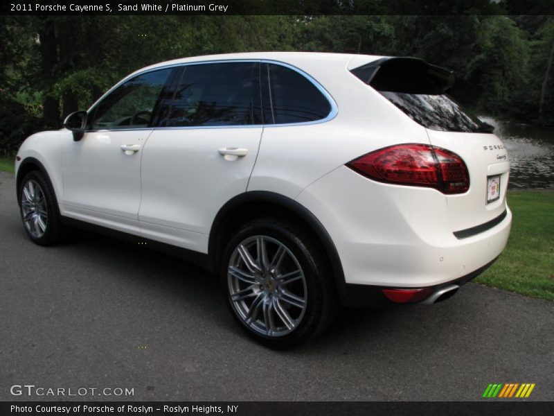 Sand White / Platinum Grey 2011 Porsche Cayenne S