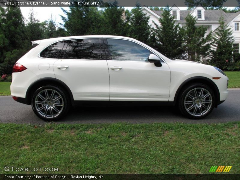 Sand White / Platinum Grey 2011 Porsche Cayenne S