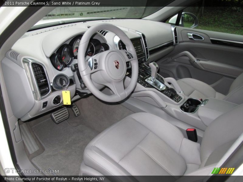 Sand White / Platinum Grey 2011 Porsche Cayenne S