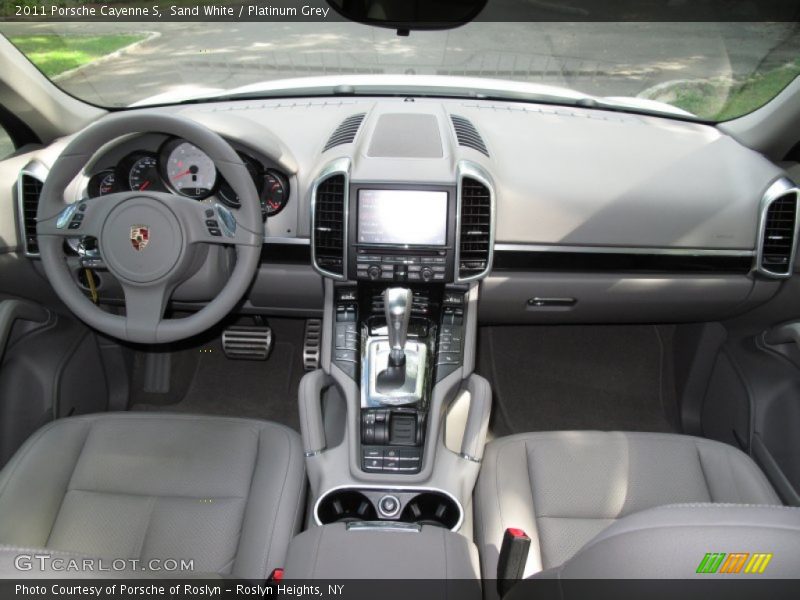 Sand White / Platinum Grey 2011 Porsche Cayenne S
