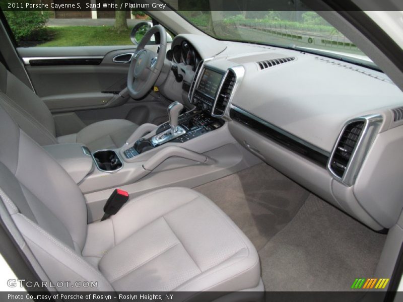 Sand White / Platinum Grey 2011 Porsche Cayenne S