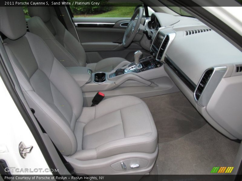 Sand White / Platinum Grey 2011 Porsche Cayenne S