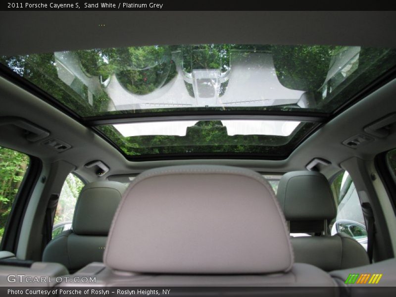 Sand White / Platinum Grey 2011 Porsche Cayenne S