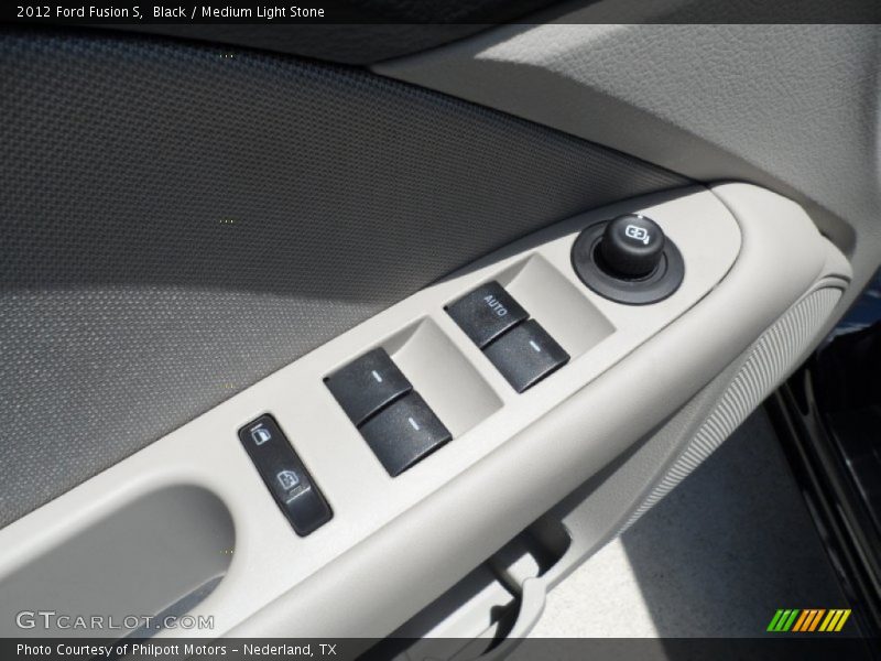 Black / Medium Light Stone 2012 Ford Fusion S