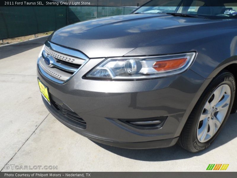Sterling Grey / Light Stone 2011 Ford Taurus SEL