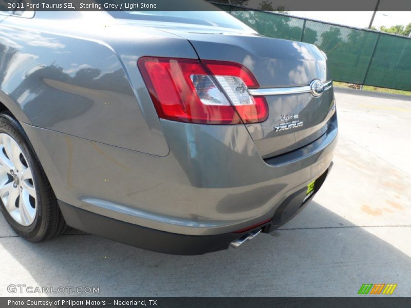 Sterling Grey / Light Stone 2011 Ford Taurus SEL