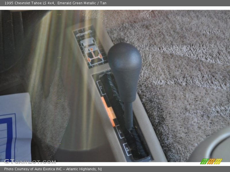 Emerald Green Metallic / Tan 1995 Chevrolet Tahoe LS 4x4