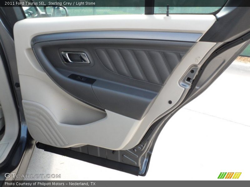 Sterling Grey / Light Stone 2011 Ford Taurus SEL