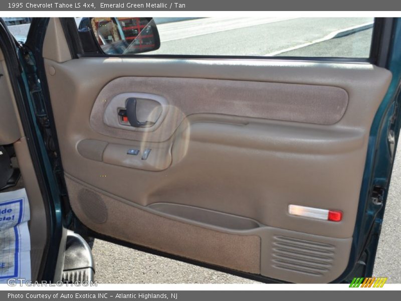 Emerald Green Metallic / Tan 1995 Chevrolet Tahoe LS 4x4