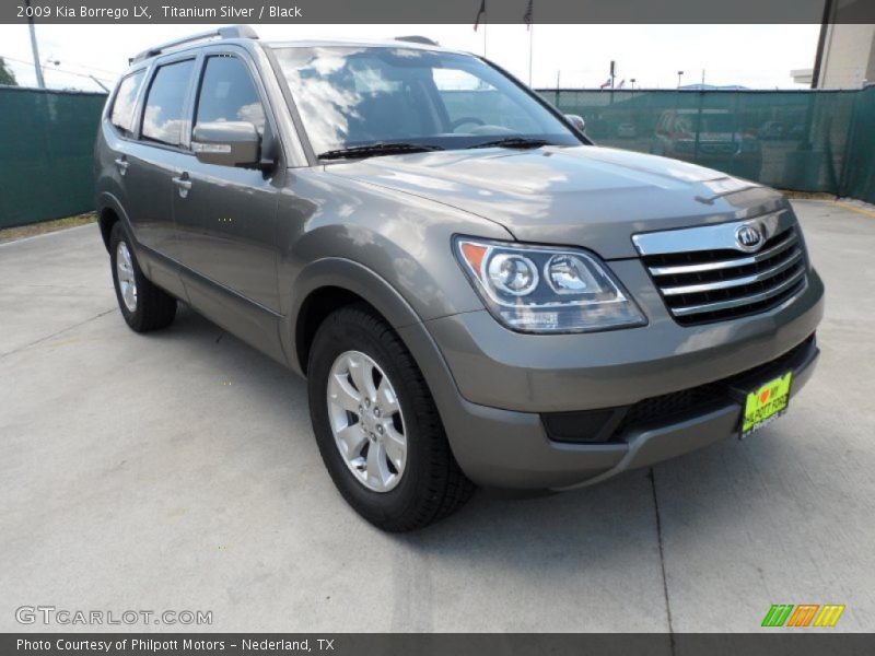 Titanium Silver / Black 2009 Kia Borrego LX