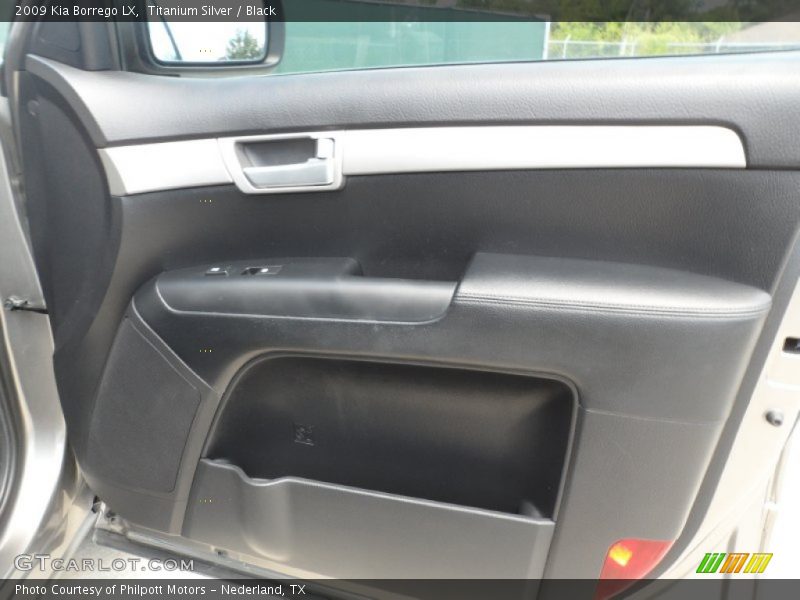 Titanium Silver / Black 2009 Kia Borrego LX