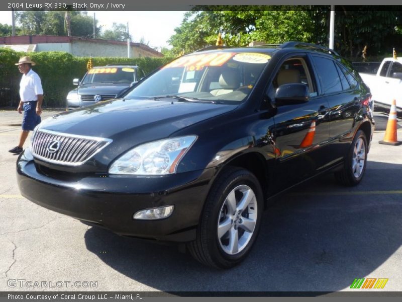 Black Onyx / Ivory 2004 Lexus RX 330
