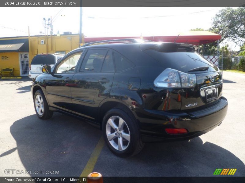 Black Onyx / Ivory 2004 Lexus RX 330