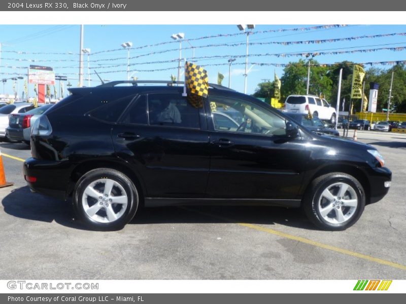 Black Onyx / Ivory 2004 Lexus RX 330