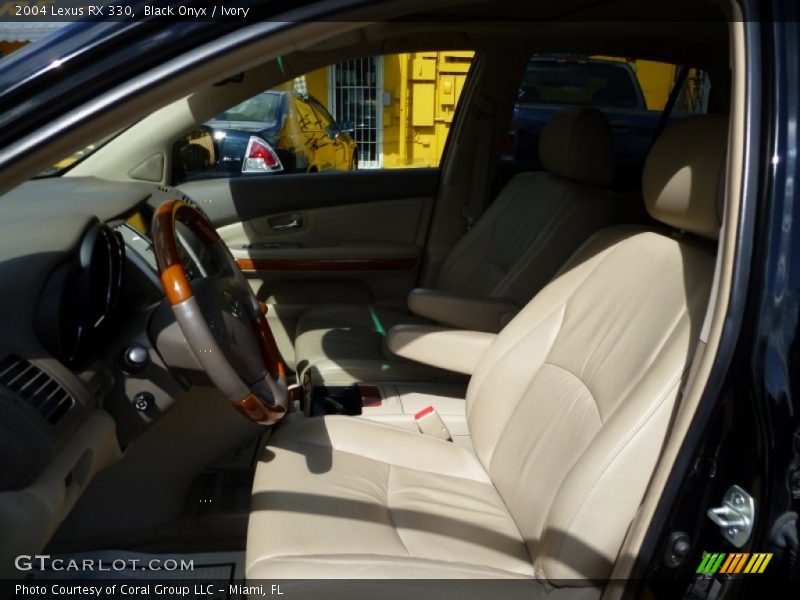Black Onyx / Ivory 2004 Lexus RX 330