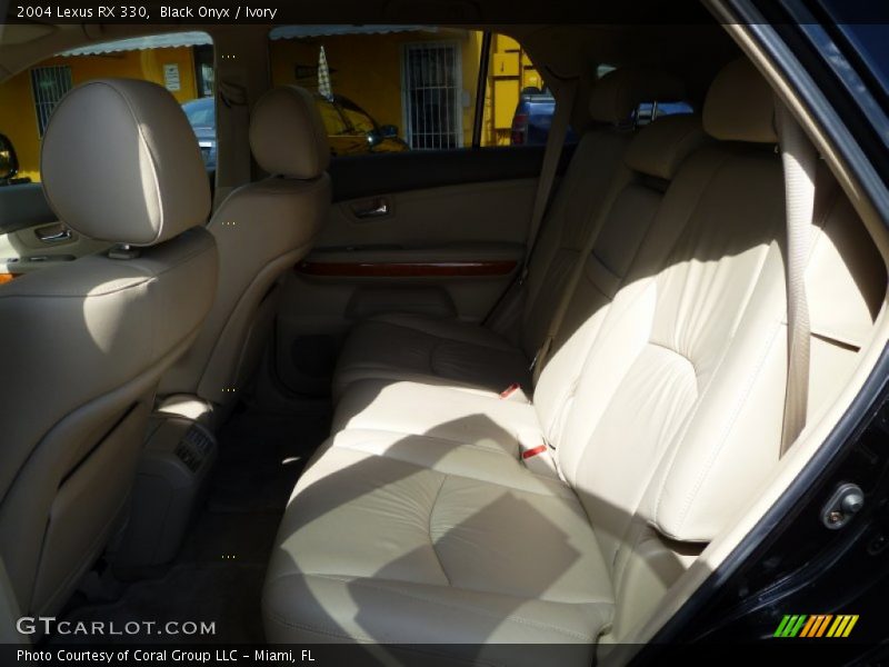 Black Onyx / Ivory 2004 Lexus RX 330