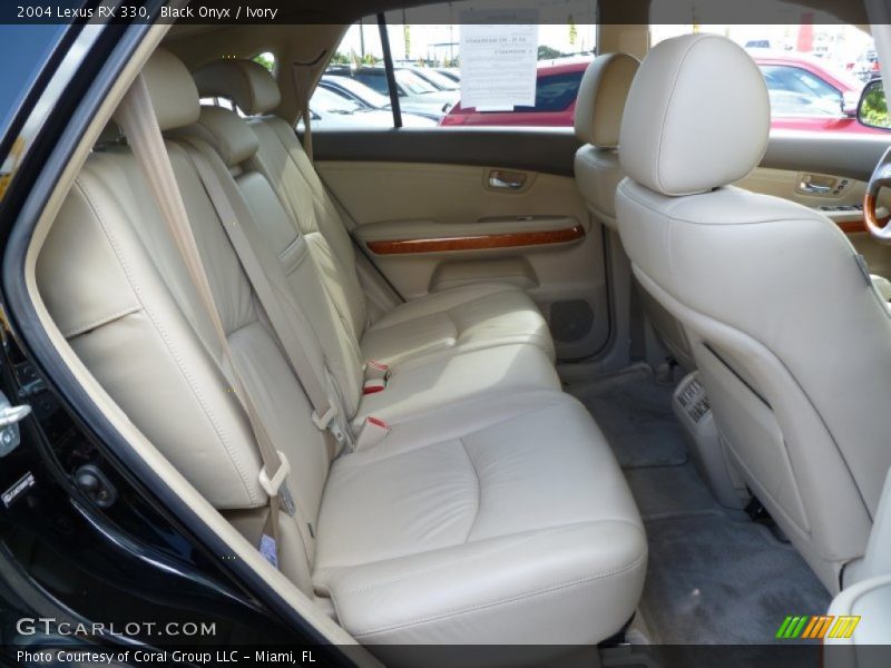 Black Onyx / Ivory 2004 Lexus RX 330