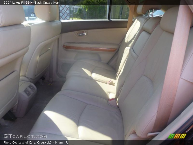 Black Onyx / Ivory 2004 Lexus RX 330