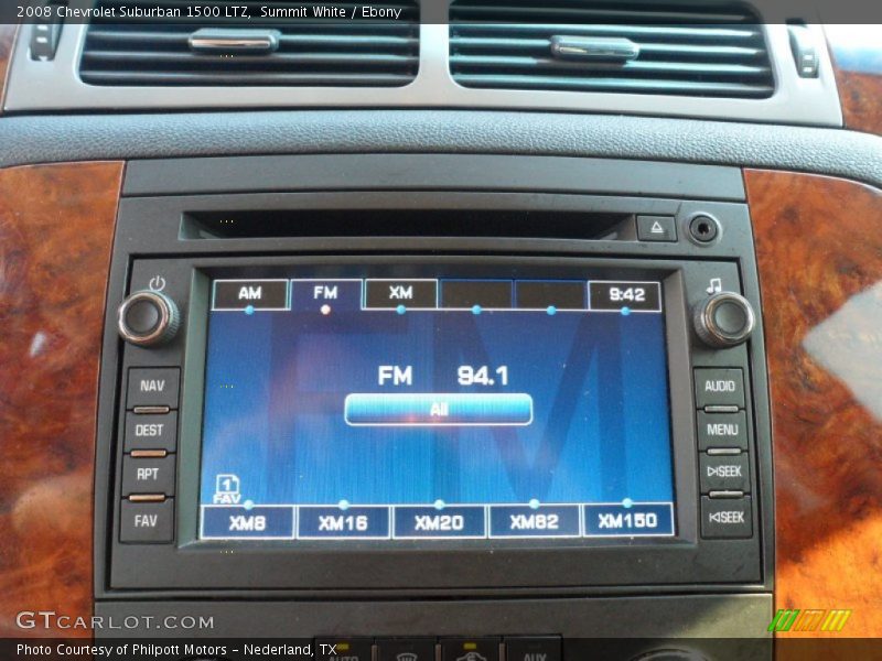 Controls of 2008 Suburban 1500 LTZ