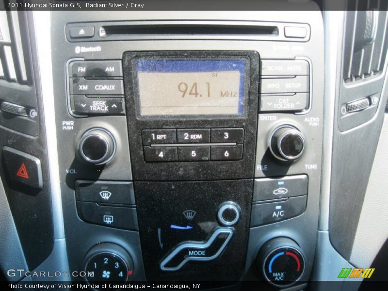 Radiant Silver / Gray 2011 Hyundai Sonata GLS
