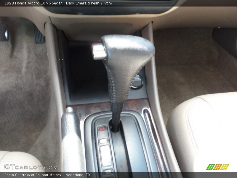  1998 Accord EX V6 Sedan 4 Speed Automatic Shifter