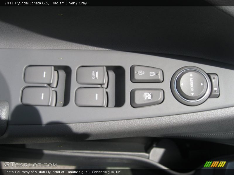 Radiant Silver / Gray 2011 Hyundai Sonata GLS