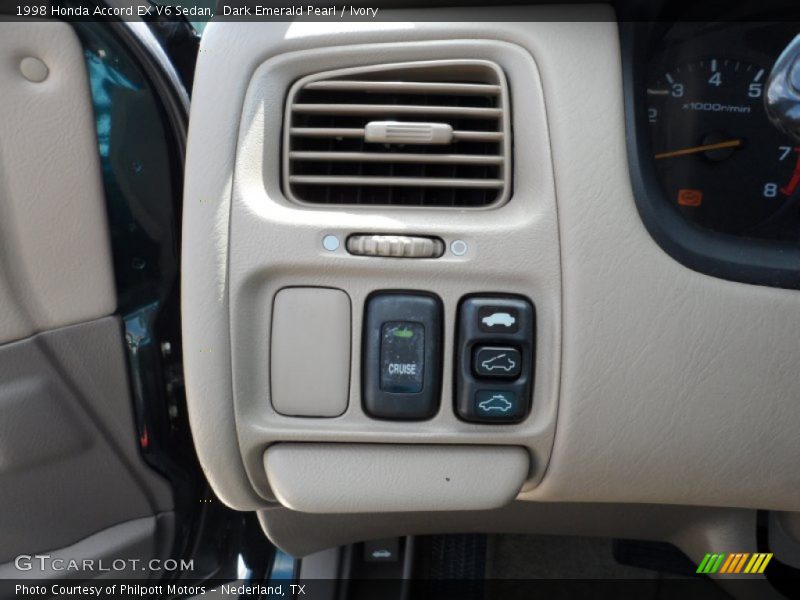 Dark Emerald Pearl / Ivory 1998 Honda Accord EX V6 Sedan