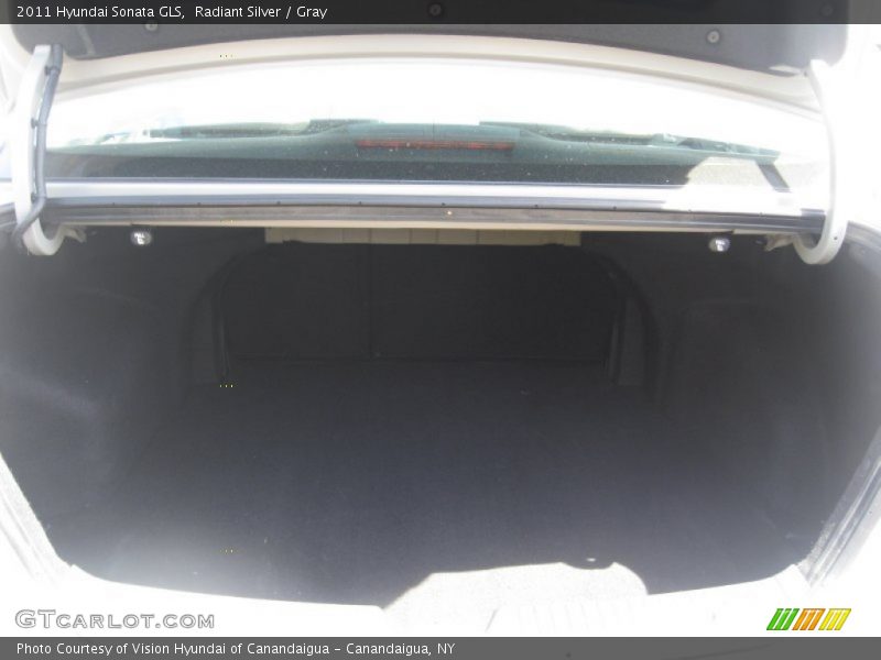 Radiant Silver / Gray 2011 Hyundai Sonata GLS