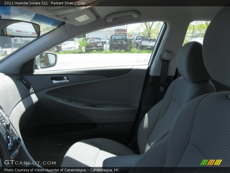 Radiant Silver / Gray 2011 Hyundai Sonata GLS