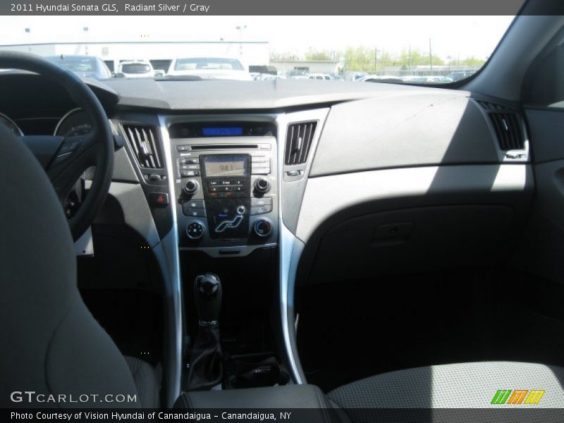 Radiant Silver / Gray 2011 Hyundai Sonata GLS