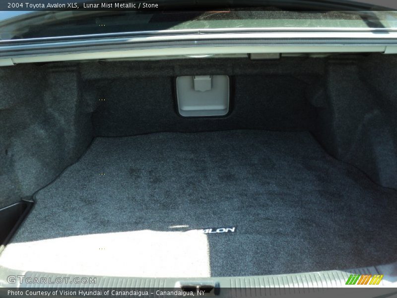 Lunar Mist Metallic / Stone 2004 Toyota Avalon XLS