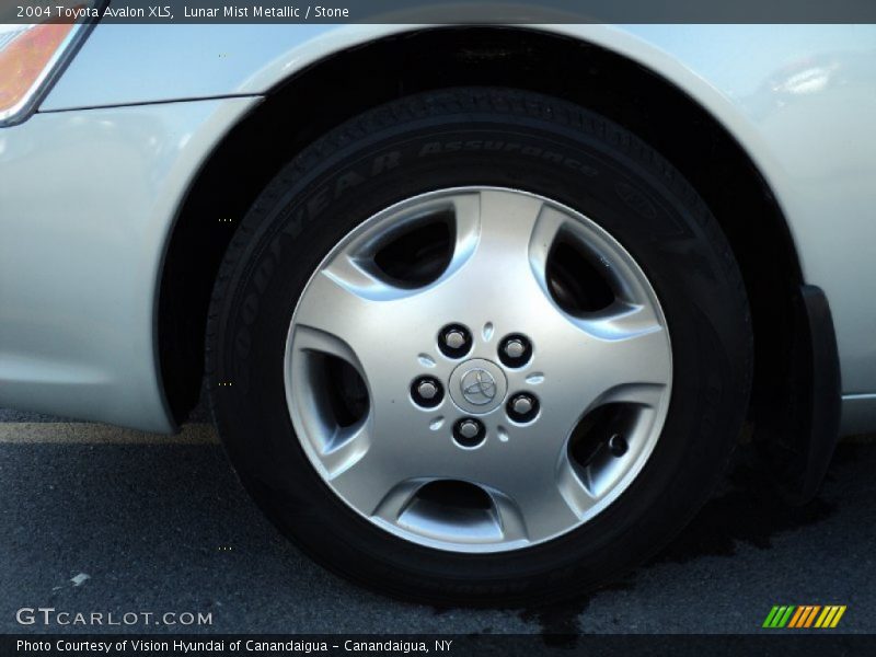 Lunar Mist Metallic / Stone 2004 Toyota Avalon XLS