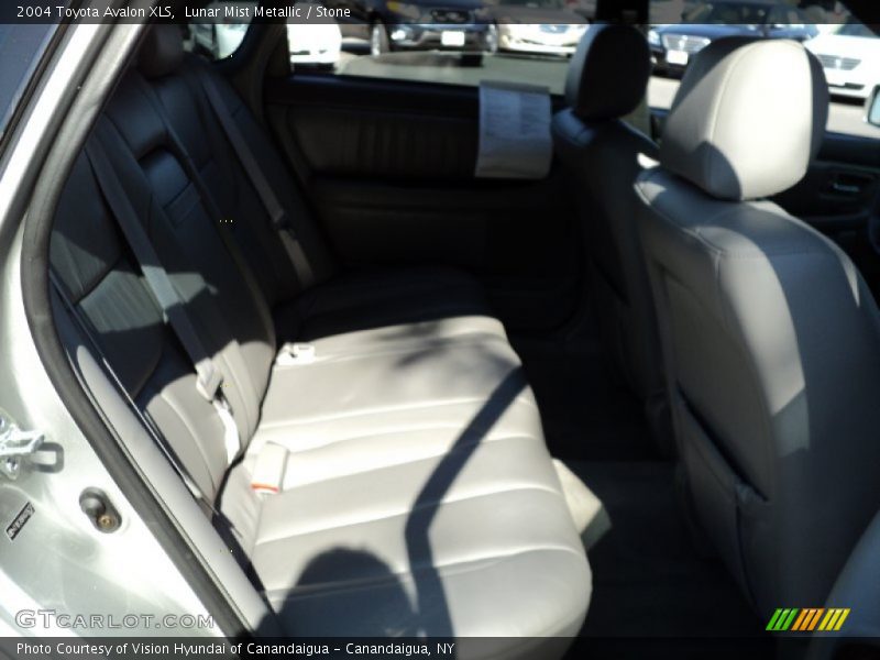Lunar Mist Metallic / Stone 2004 Toyota Avalon XLS