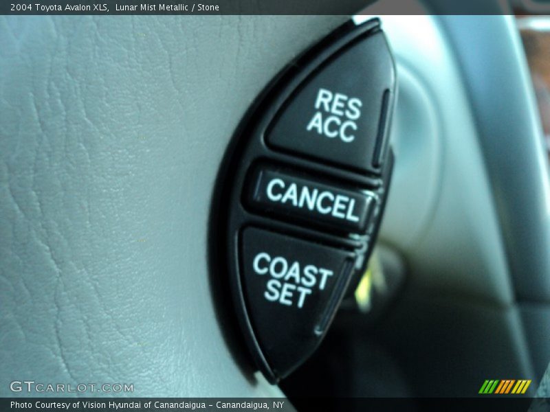 Lunar Mist Metallic / Stone 2004 Toyota Avalon XLS
