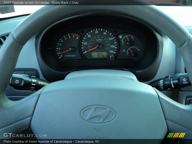 Ebony Black / Gray 2005 Hyundai Accent GLS Sedan