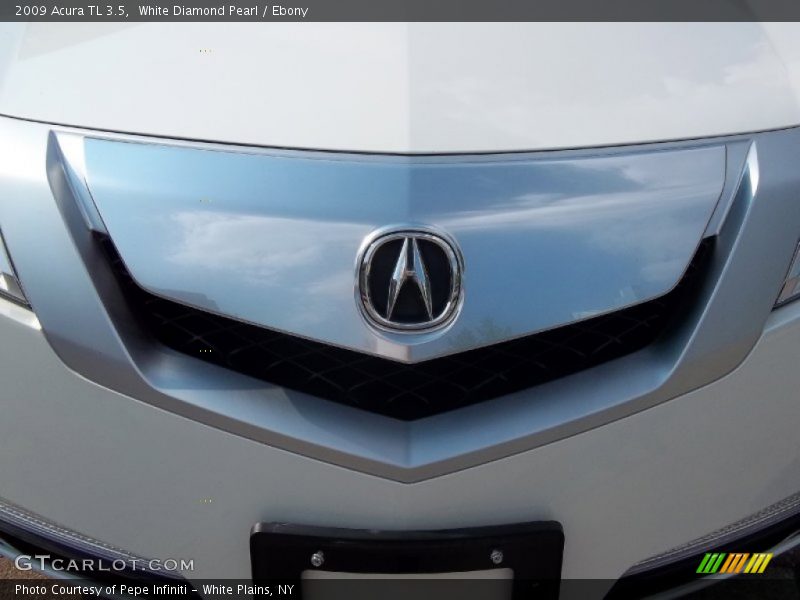 White Diamond Pearl / Ebony 2009 Acura TL 3.5